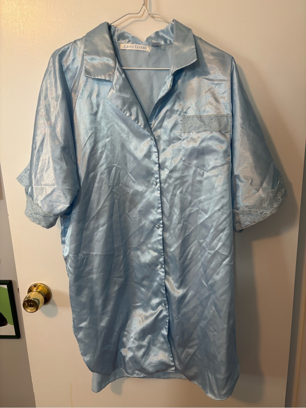 Vintage Feminine Lace Intimates Light Blue Satin Sleep Shirt Women’s Medium